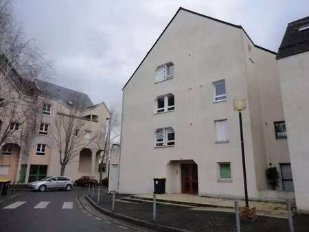 location appartement t1 à lorient universite - blum (56100) : à louer t1 / 35m² lorient un