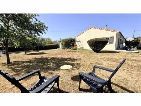 maison de plain-pied 125 m² - 3 chambres - dépendance 90 m²