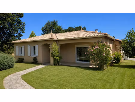 coup de coeur à saint-martial - maison de plain-pied avec double garage et parc arboré