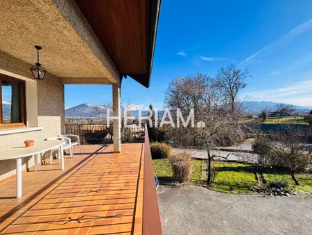 maison de luxe à vendre à poisy