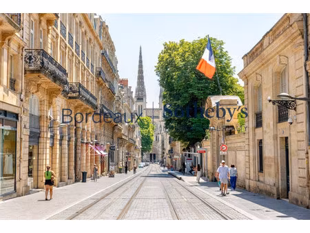 appartement de luxe à vendre dans le quartier hôtel de ville-quinconce-saint seurin-fondau