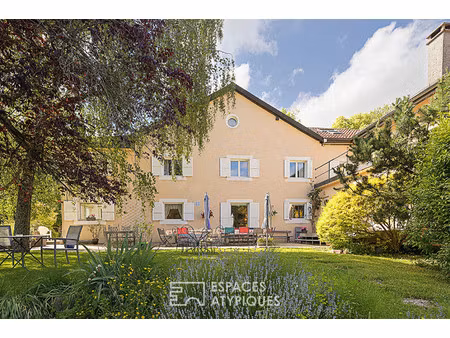 maison de luxe à vendre à bogève