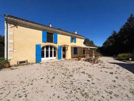 maison de luxe à vendre dans le quartier nord