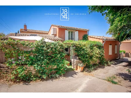maison de luxe à vendre dans le quartier plateau de puyricard-la trévaresse