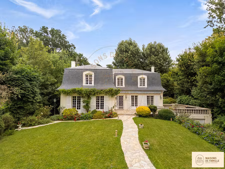 maison de luxe à vendre dans le quartier jonchere-malmaison-saint cucufa