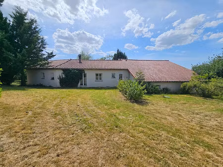 vente maison 4 pièces 117 m² à bongheat (63160)  285 000 €