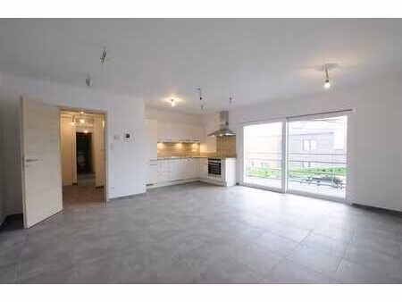 a louer : appartement 2 ch proche du centre