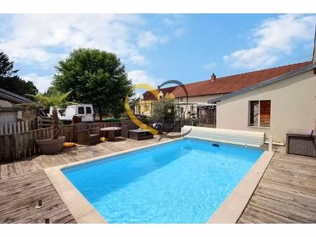 longère 4 chambres avec piscine et spa