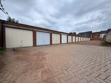 23 garageboxen