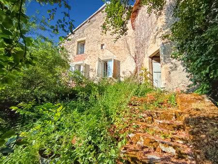 ancienne ferme et ses dépendances à rénover avec 10400 m² de terrain 21510 aignay-le-duc