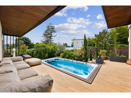 maison de luxe à vendre dans le quartier brancas-fontenelles-beauregard