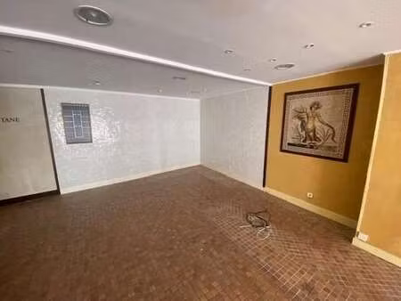 location bureaux et commerces à cherbourg-octeville (50100) : à louer / 92m² cherbourg-oct