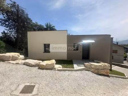 maison de luxe à vendre dans le quartier nord