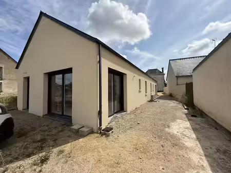 location maison 3 pièces 82 m² à doué-en-anjou (49700)  805 €