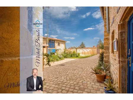 maison de luxe à vendre à nuelles