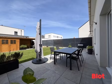a vendre en exclusivite par blot immobilier - guichen - maison t4 - 75 m²