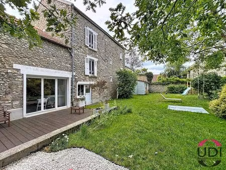 maison en pierre 150m2 hab en centre ville
