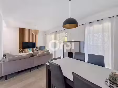 location maison 4 pièces 130 m² à clamart (92140)  2 490 €