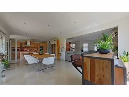 en vente maison individuelle 211 m² – 499 000 € |trieux