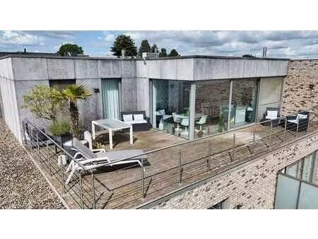 penthouse 116m² à oupeye  terrasse 48m² et garage privatif