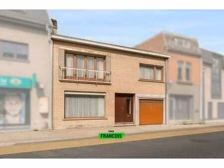 maison spacieuse avec 3 chambres et garage à assenede