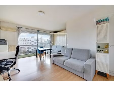 neuilly - rue des graviers - proche bois