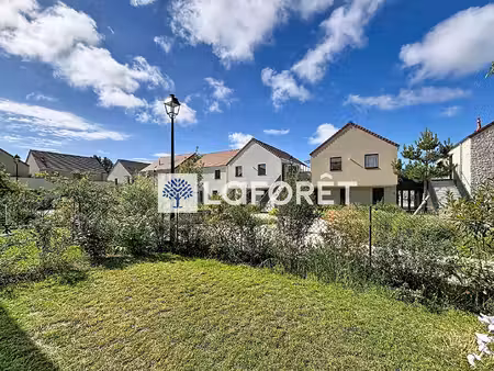 appartement neuf (t4) avec jardin au coeur de crespières