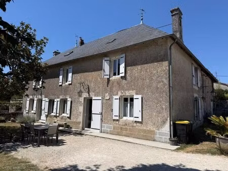 superbe maison de campagne entre ruffec et