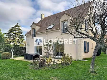 maison avec sous-sol et vue sur la plaine de versailles