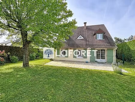 maison lumineuse de 150 m²  terrain de 790 m² et fort potentiel