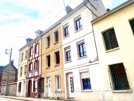 maison 5 piéces avec jardin