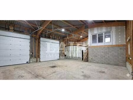 location bureaux et commerces à ménil-erreux (61250) : à louer / 300m² ménil-erreux
