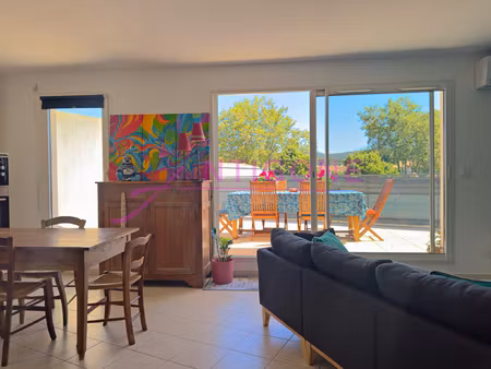 appartement t4 duplex à six fours les plages