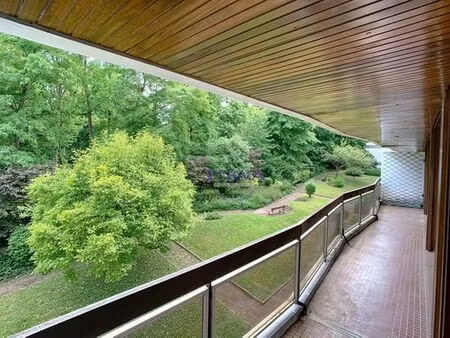 appartement de 2 chambres de luxe en location à saint-cloud  île-de-france