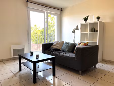 exclusivité - vaulx en velin village t2 meublé au dernier