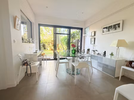 angers place du lycee : maison angevine 159 m2 avec jardin
