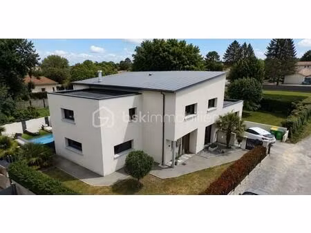 maison contemporaine de 170 m² à la chapelle-des-marais