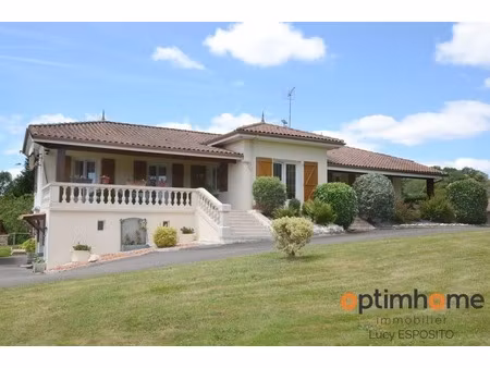 propriété exceptionnelle avec étang privé sur plus de 1 7 hectare – mazerolles  charente