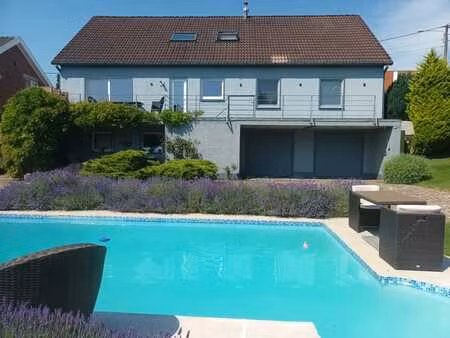 superbe villa 7ch avec piscine et terrasse