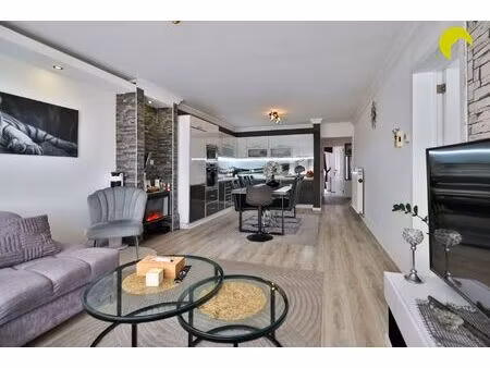 appartement te koop in deurne met 3 slaapkamers