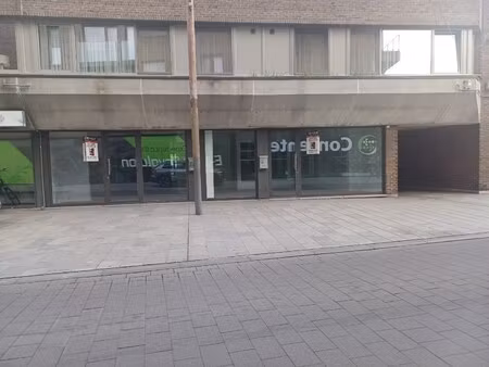 commercieel te koop in pelt