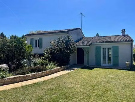 vente maison à châtellerault (86100) : à vendre / 133m² châtellerault