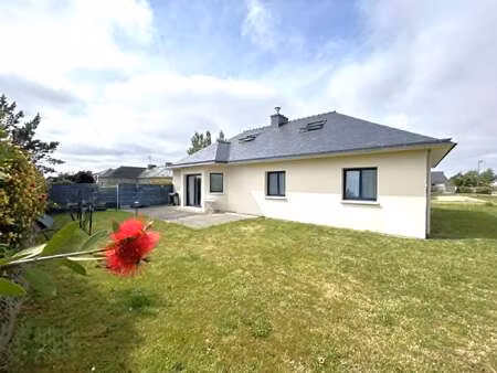 vente maison à kernilis (29260) : à vendre / 142m² kernilis