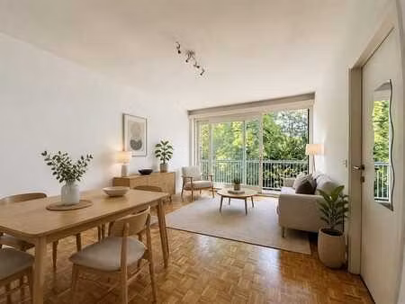 superbe appartement 1 chambre + parking intérieur