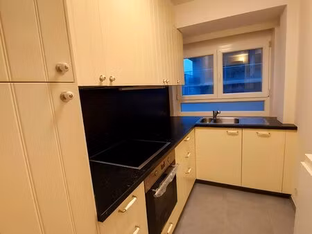 appartement à louer à vrijhavenstraat ostende (rwc42857)