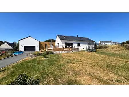 vente maison à penmarch (29760) : à vendre / 220m² penmarch