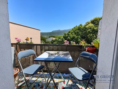 maison de village t3 et t2 avec balcon