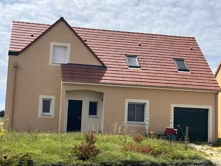 vente maison à domfront-en-champagne (72240) : à vendre / 116m² domfront-en-champagne