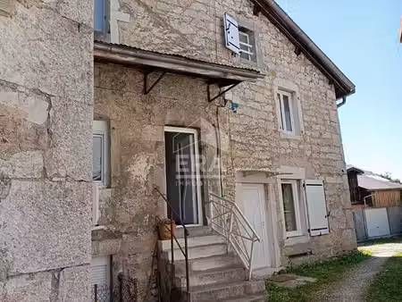 investissement locatif   11% moyen   sur 615 m2.