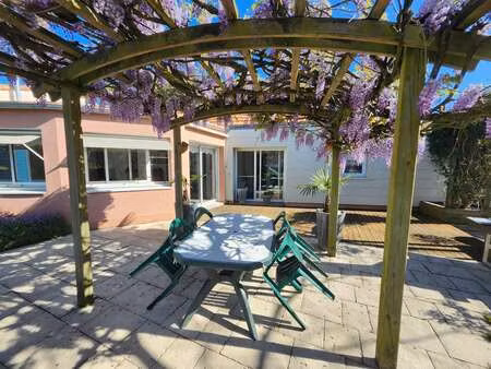 vente maison à nantes bottière - chénaie (44000) : à vendre / 160m² nantes bottière - chén